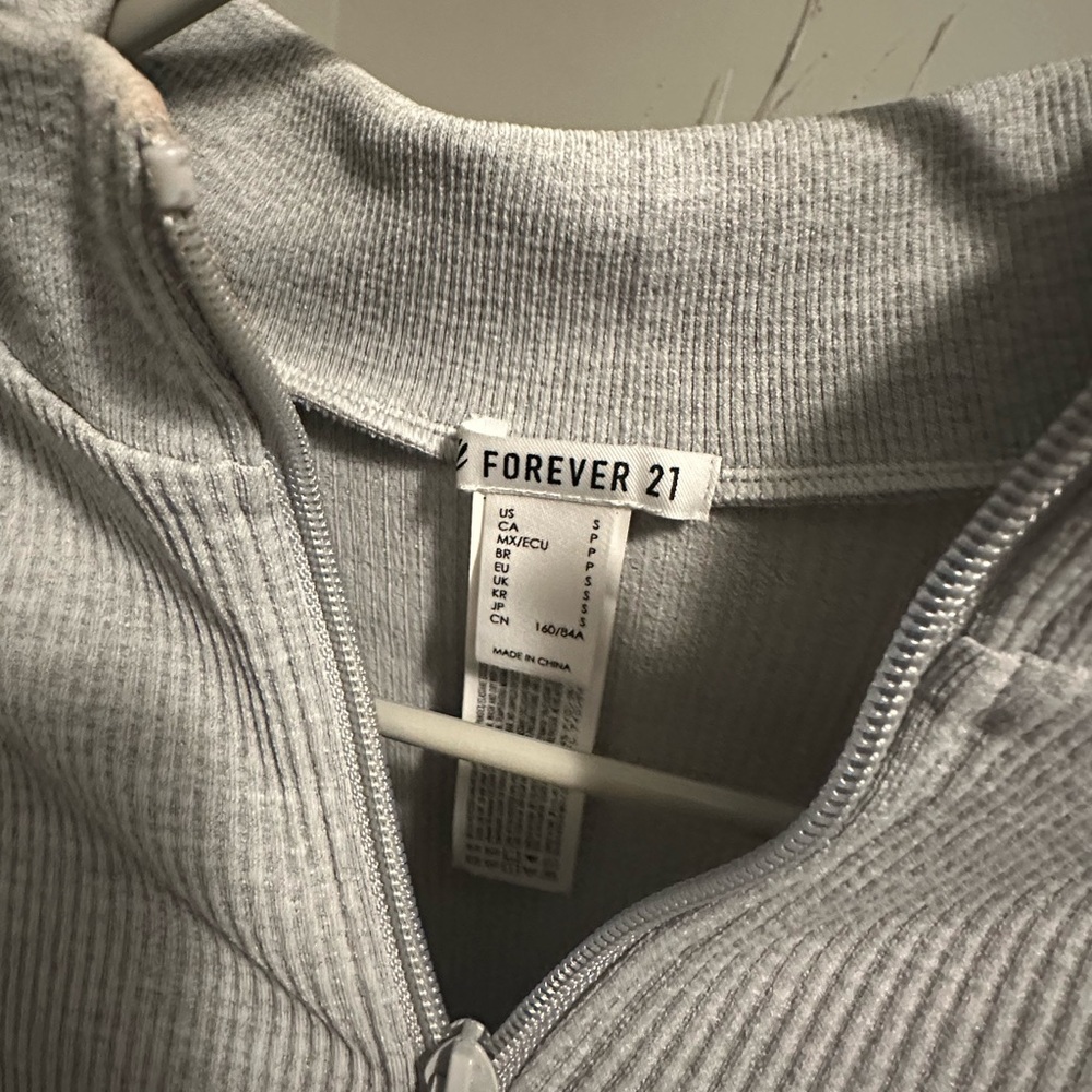 Zip Up Top - image 3